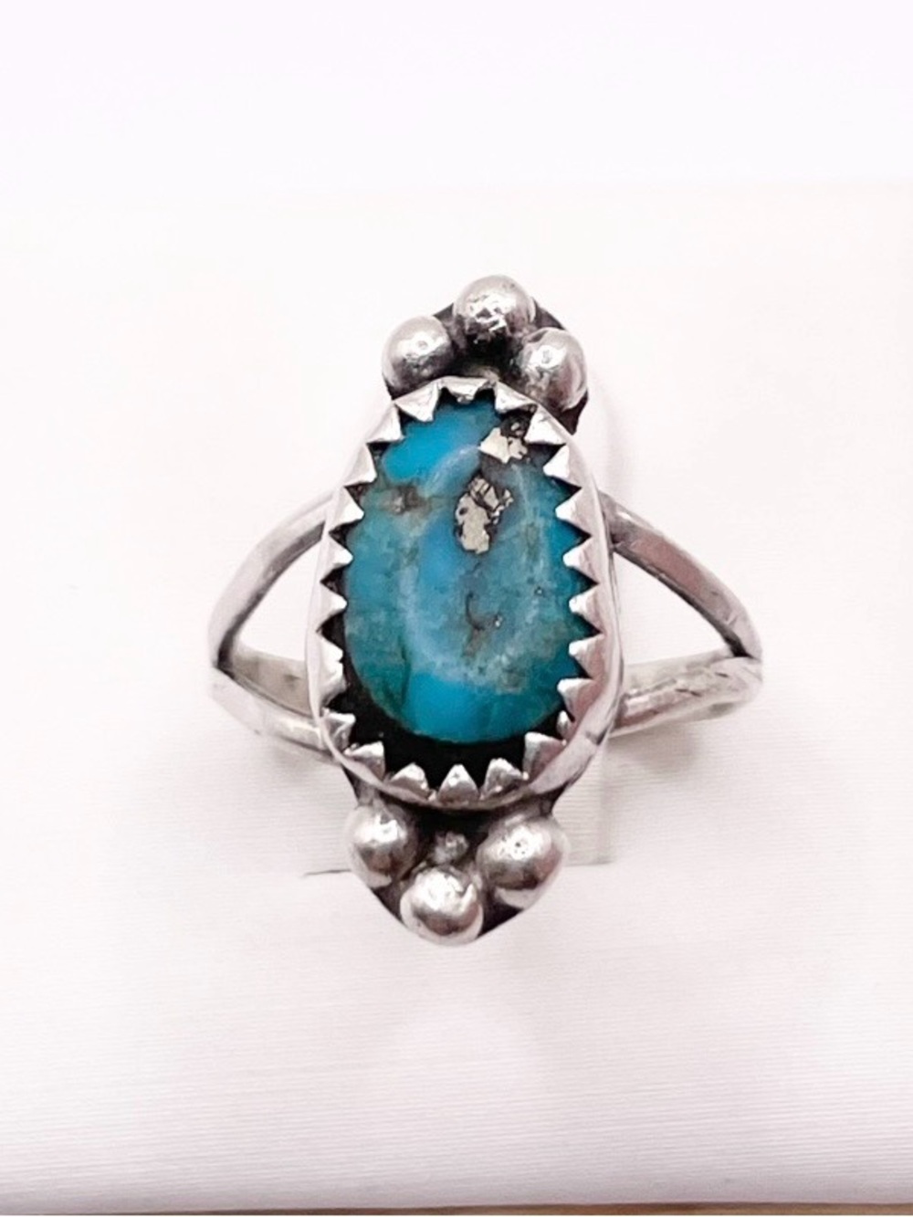 Size 4 Sterling Silver Turquoise Teardrop Ring